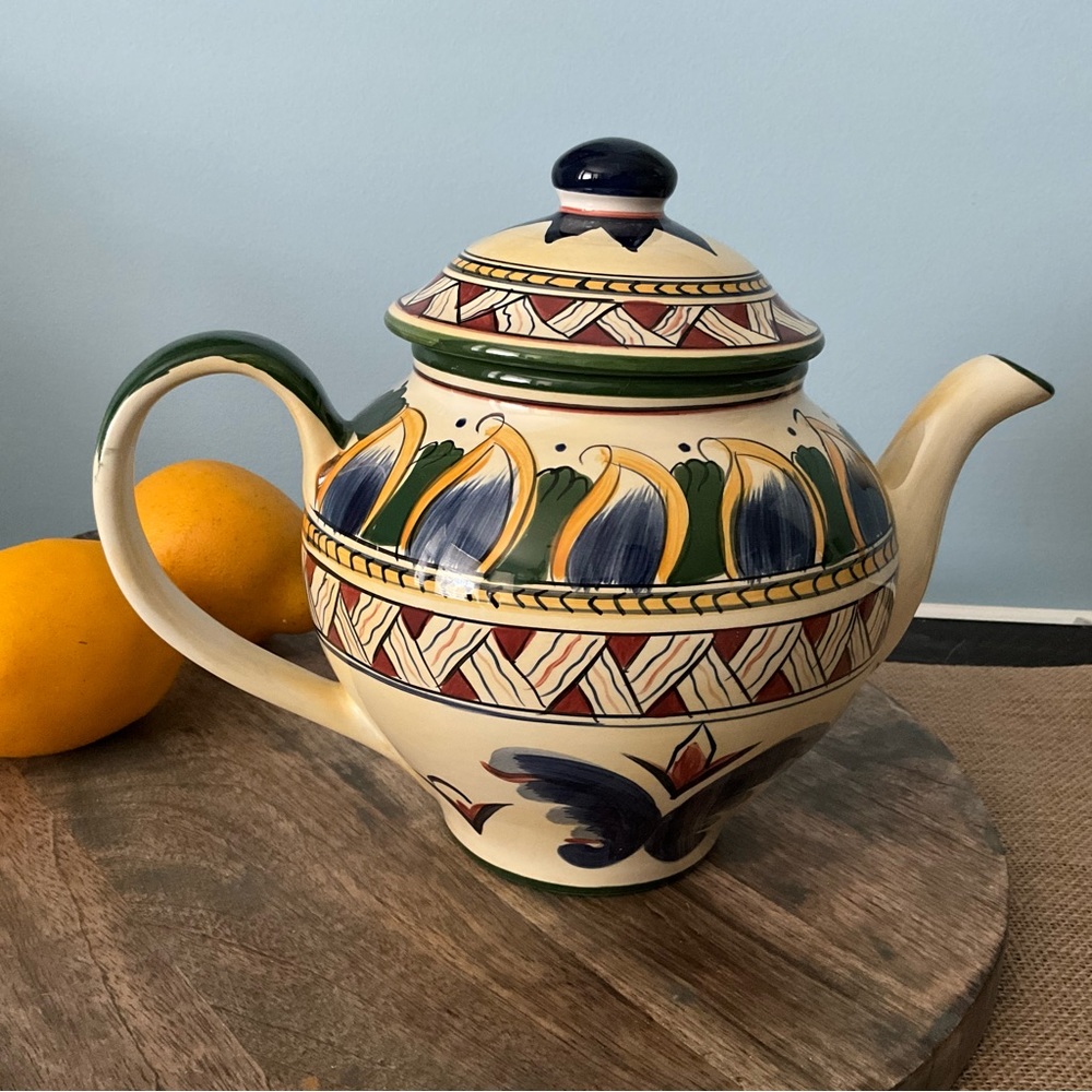 Vintage teapot Deruta Hand Painted TeaPot